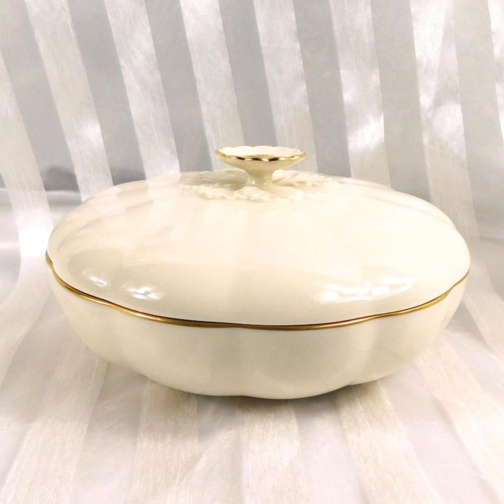 Lenox Porcelain Primrose Collection 7 Inch Large Candy Dish w Lid Cottagecore